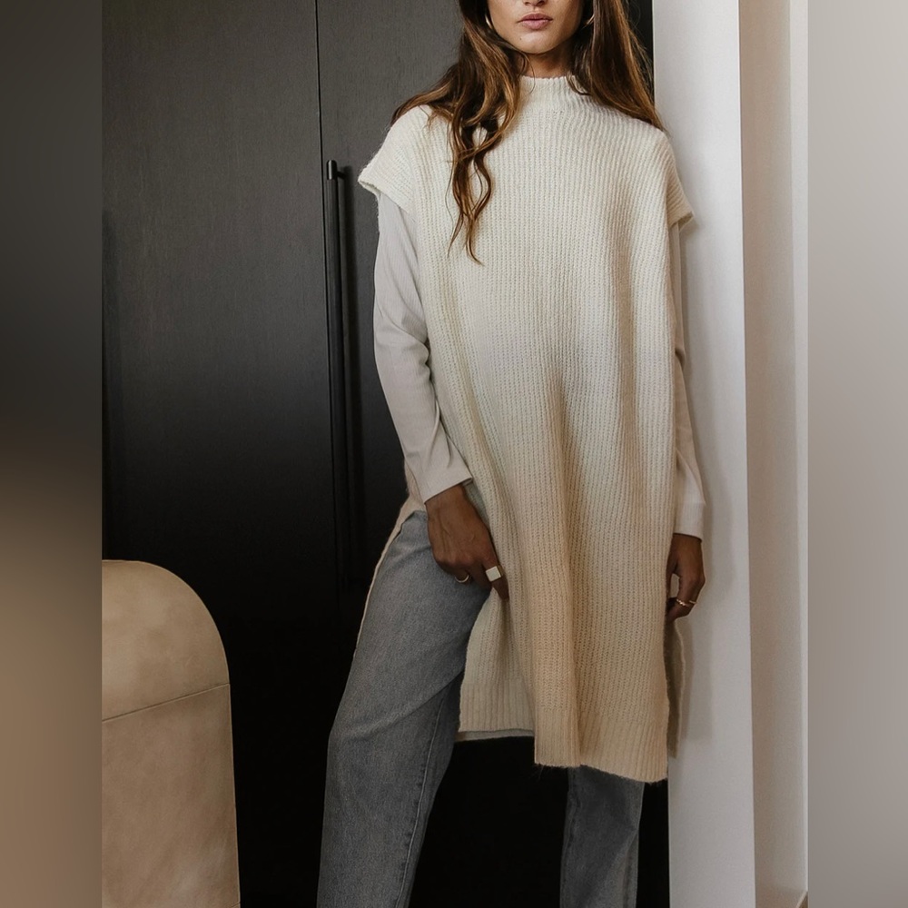 Vero Moda Devi Long Vest in Ivory